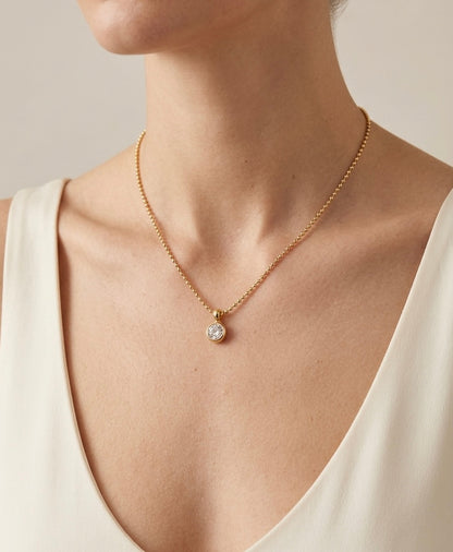 Dotted Pendant Necklace