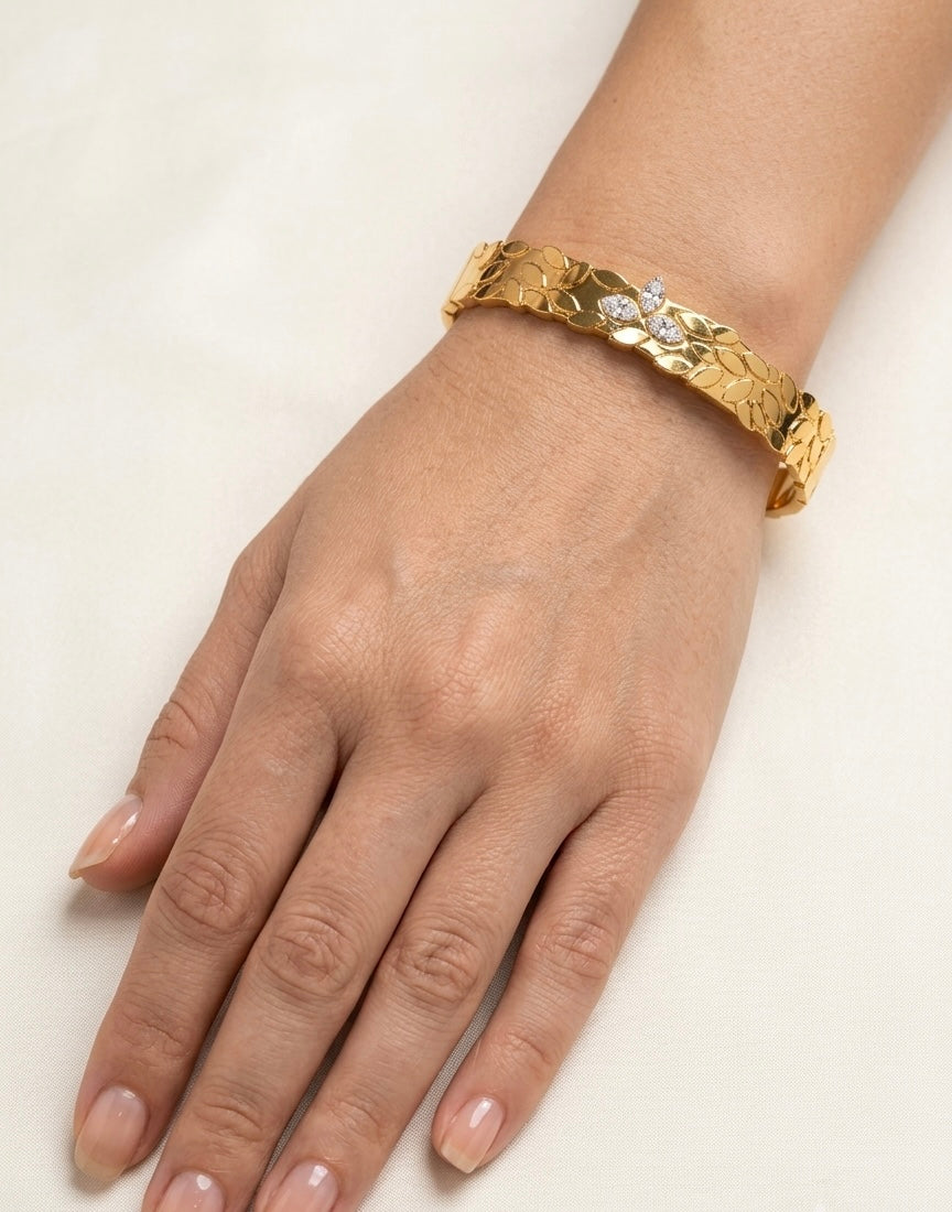 Petal Gold Bangle Bracelet