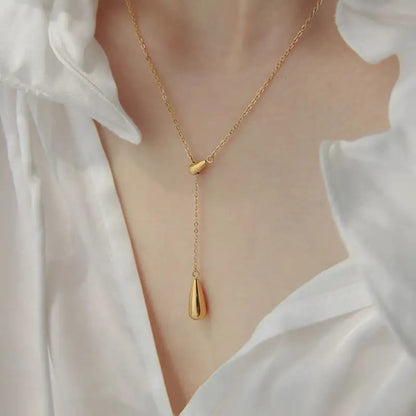 Gold Teardrop Necklace
