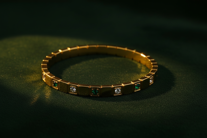 Emerald Square Bracelet - Proper Studio Lighting