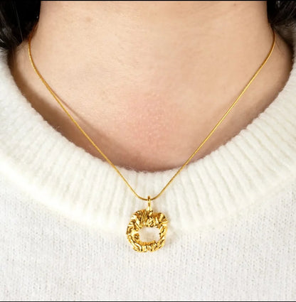 Organic Circle Necklace