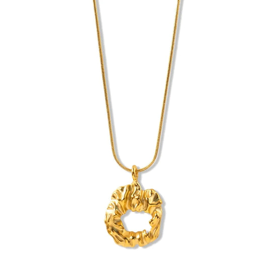 Organic Circle Necklace